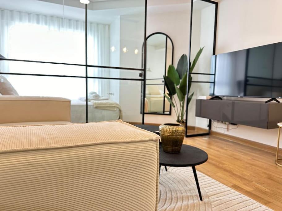 Ybh Suite Alameda Виго Экстерьер фото