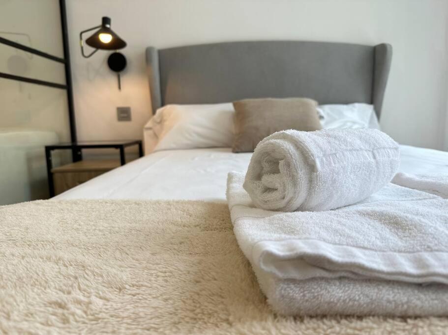 Ybh Suite Alameda Виго Экстерьер фото
