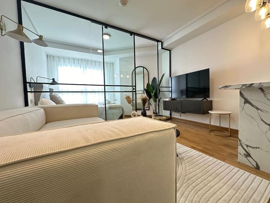 Ybh Suite Alameda Виго Экстерьер фото
